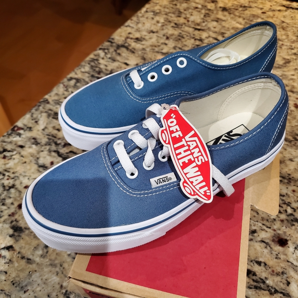 Vans Shoes size 6